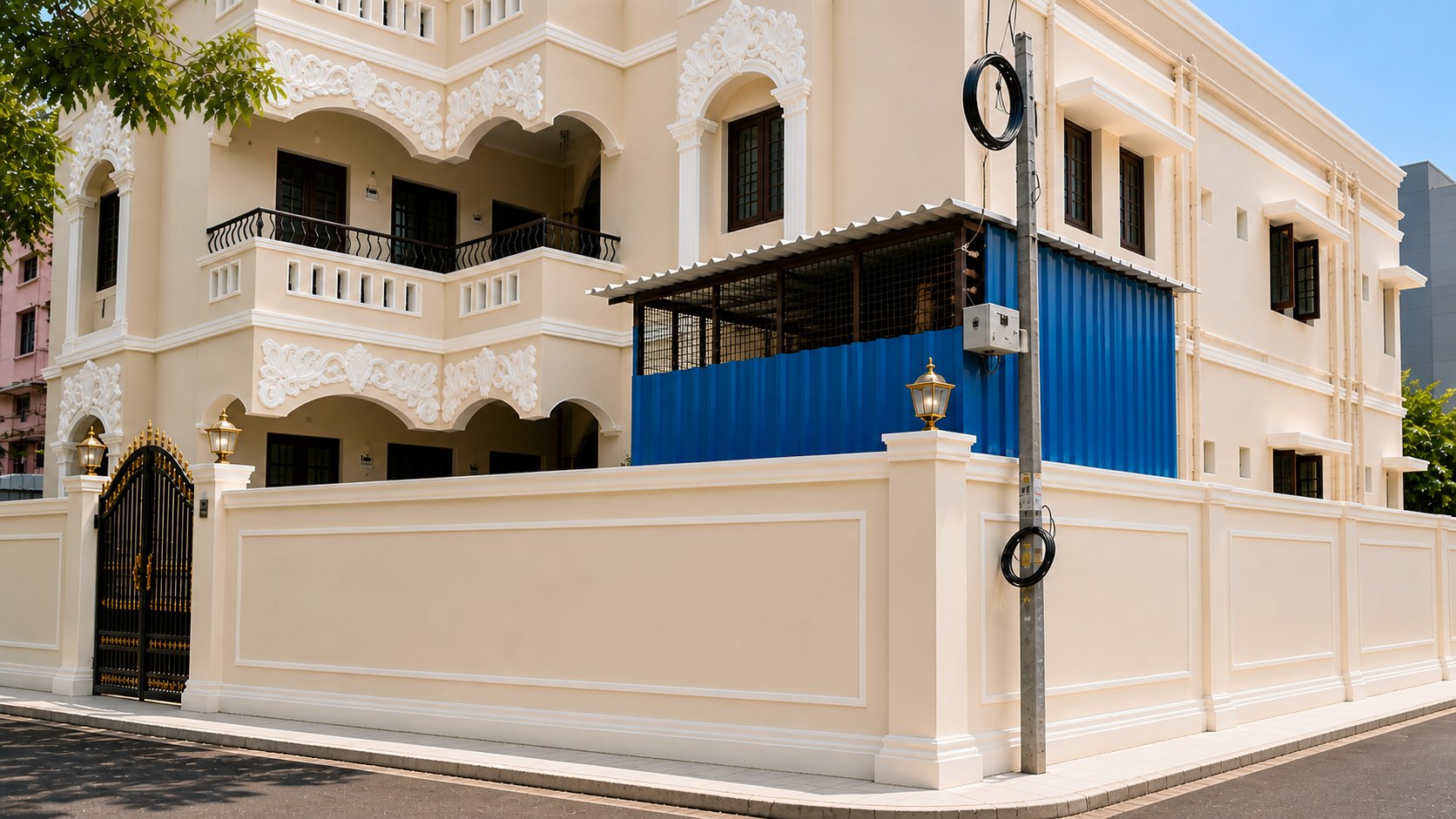 Hanumaan Luxury Ladies PG Building